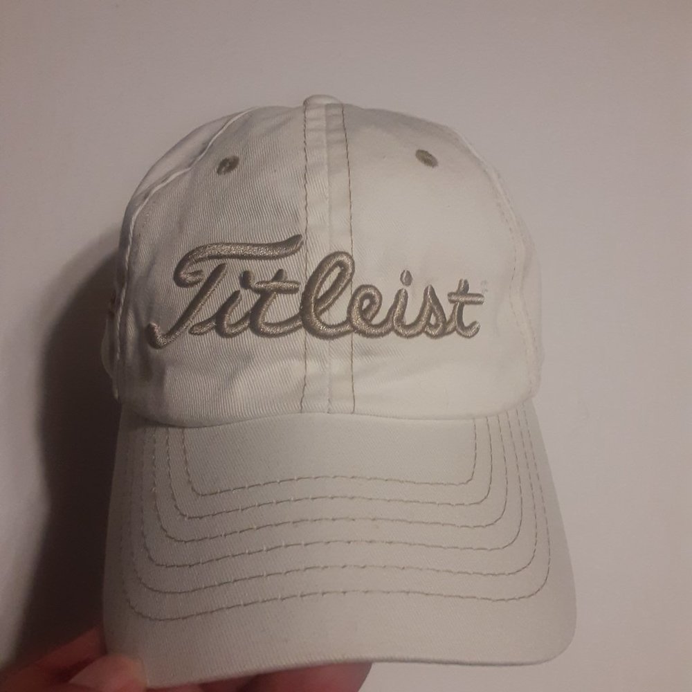 Titleist Embroidered Golf Hat/Cap With Adjustable Strap OSFM